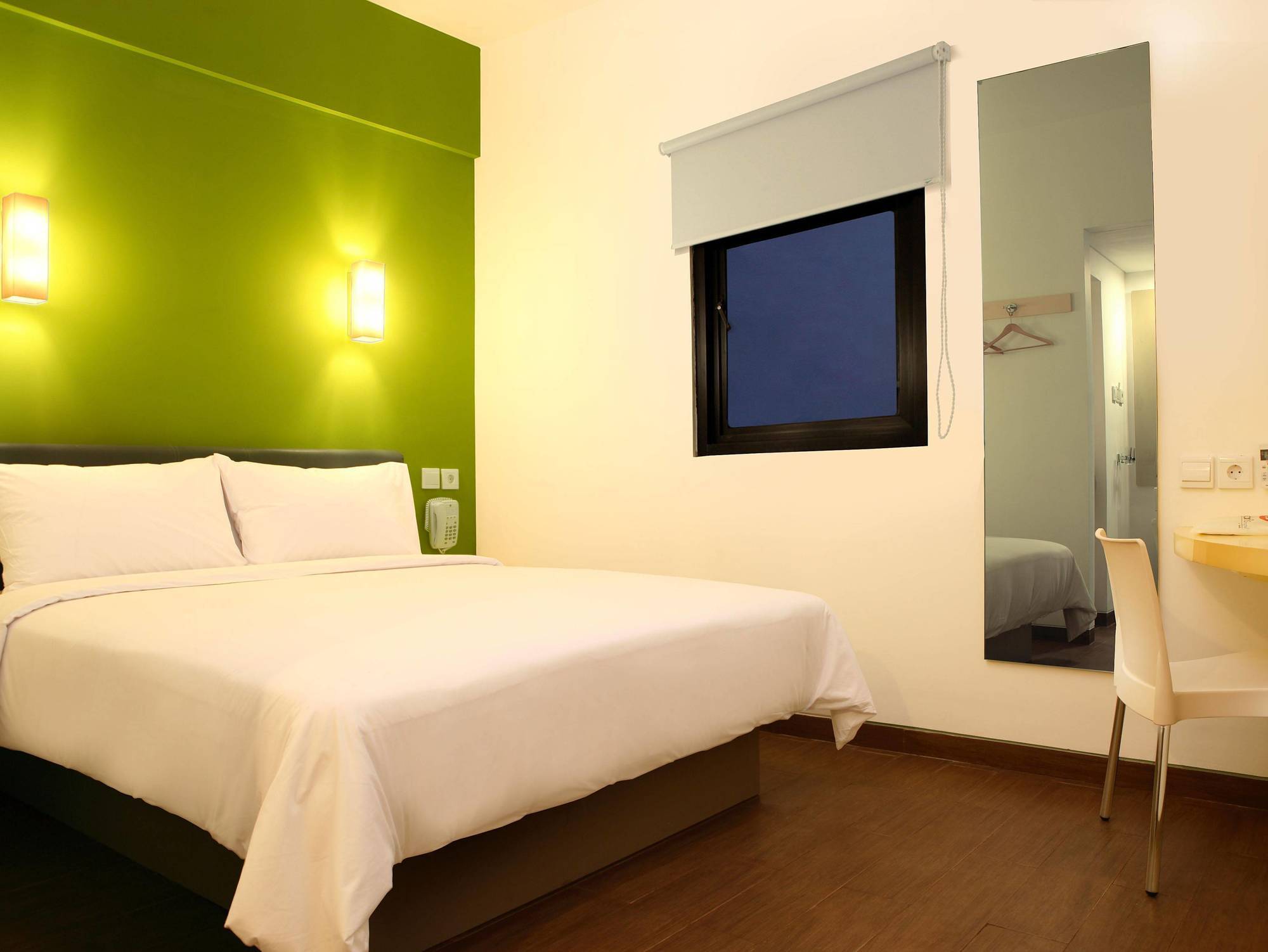 Amaris Hotel Sunset Road - Bali Кута Экстерьер фото